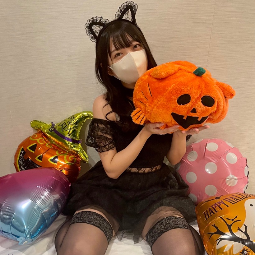 FC精品无码PPV_えりかちゃんとハロウィンしようナンパ待ちにも再チャレンジしてみました